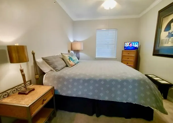 Royal Palms Penthouse 1407