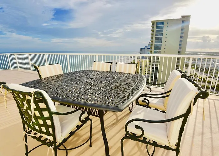 Holiday home Royal Palms Penthouse 1407
